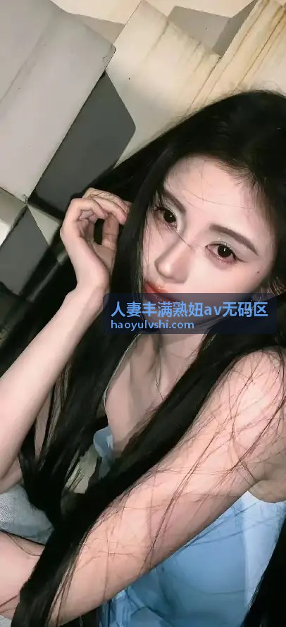 海滩假日的悠闲，阳光下的丰满熟女风情 - 人妻丰满熟妞AV无码区素人投稿